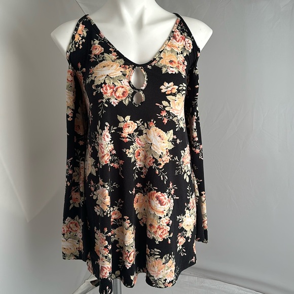 Free People Floral That Feeling multicolor floral cold shoulder tunic or dress
